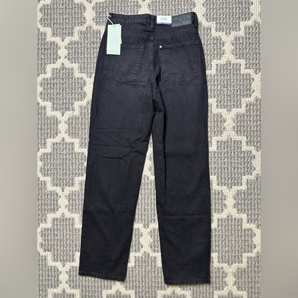 H&M 90s Straight Ultra High Rise Black Distressed Jeans - Picture 2 of 8
